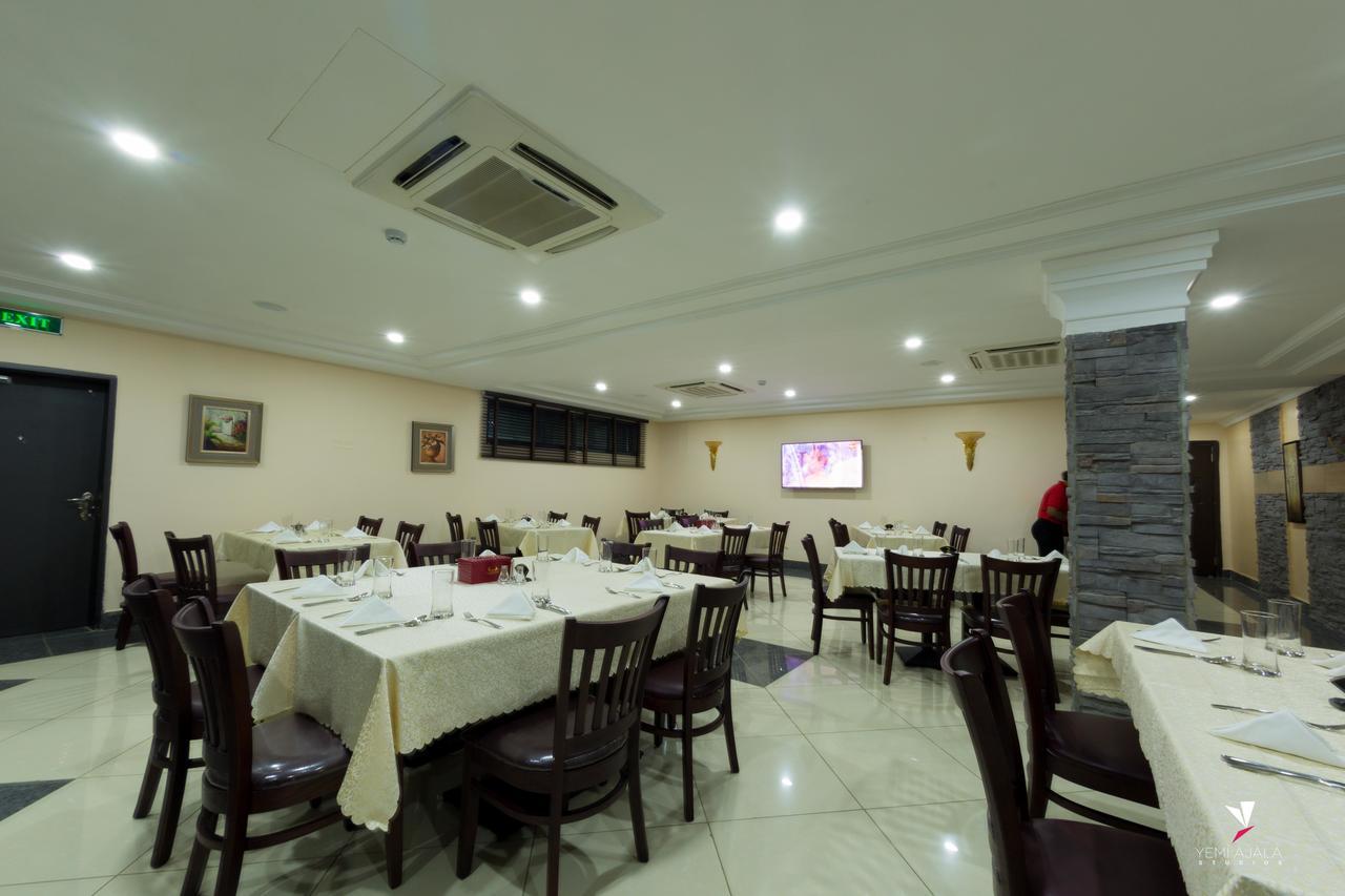 Noktel Resort Hotel อิโลริน ภายนอก รูปภาพ