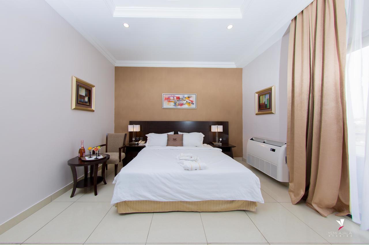 Noktel Resort Hotel อิโลริน ภายนอก รูปภาพ