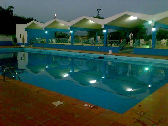 Noktel Resort Hotel อิโลริน ภายนอก รูปภาพ